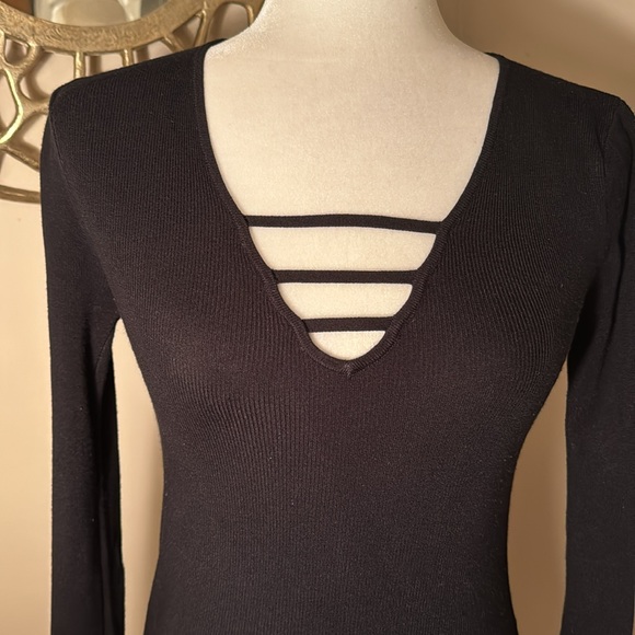 Express Black Ribbed Knit Top - Picture 5 of 7